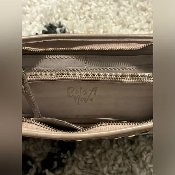 Bolsa Nova Sofia Wristlet Studded Italian Leather Wallet Taupe - Picture 4 of 7